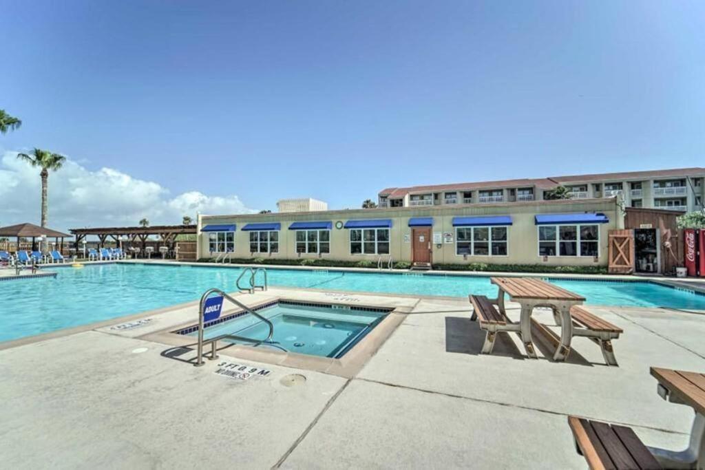 1 Bedroom Studio Near Beach W Pool & Amenities South Padre Island Esterno foto
